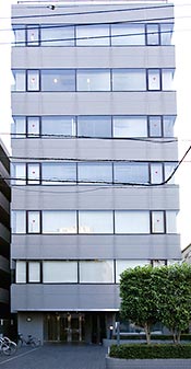 わらび市川ビル外観