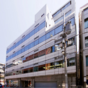 北大手町ビル外観