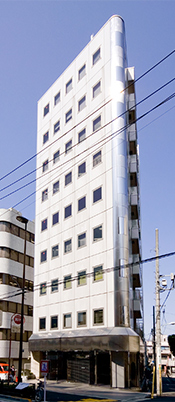 A・I・Kビル外観