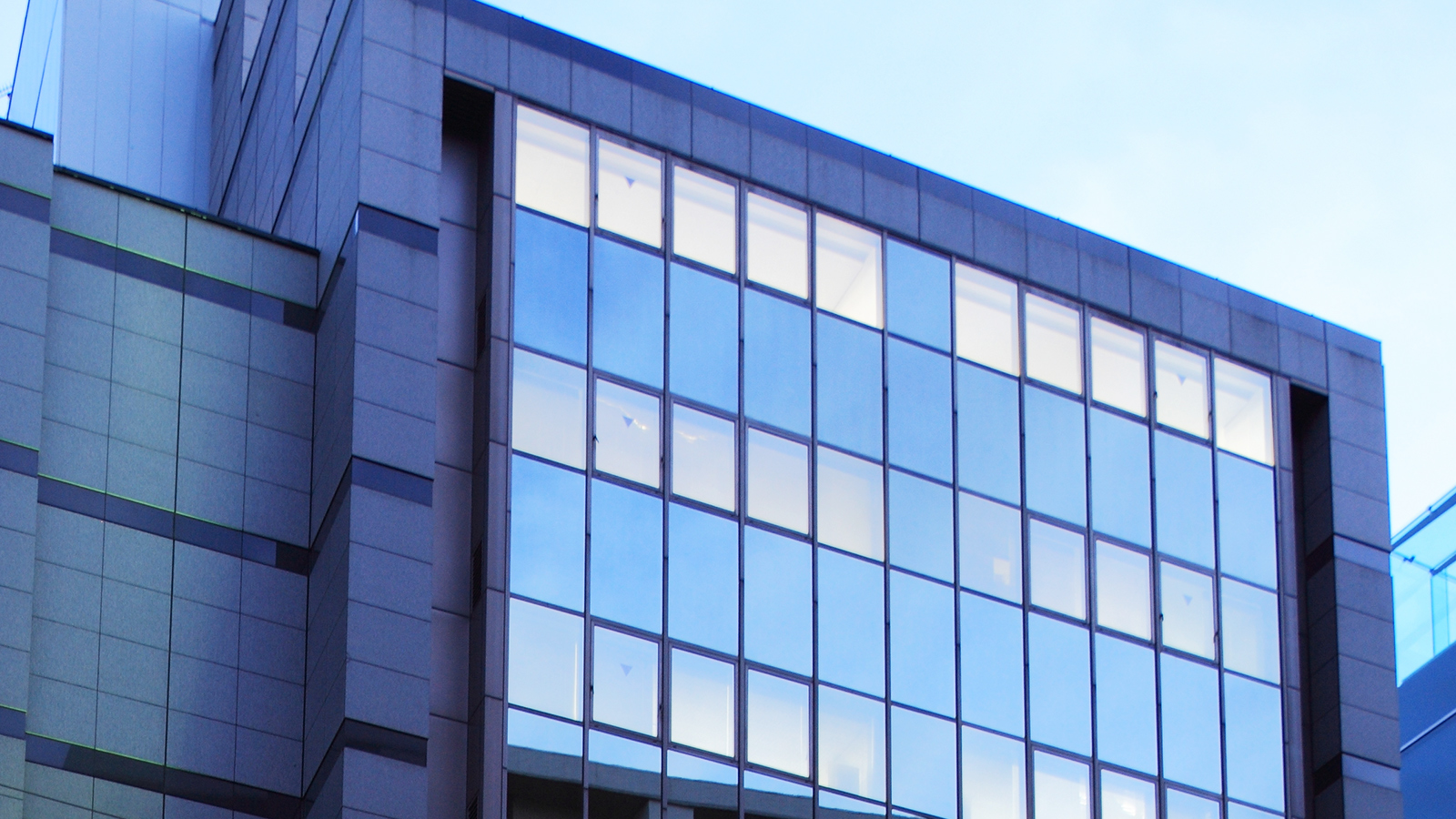 NEWS フォーリッチ 外観