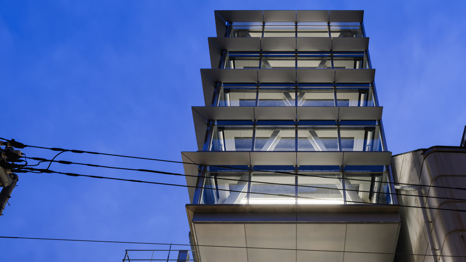 NEWS X平河町 外観