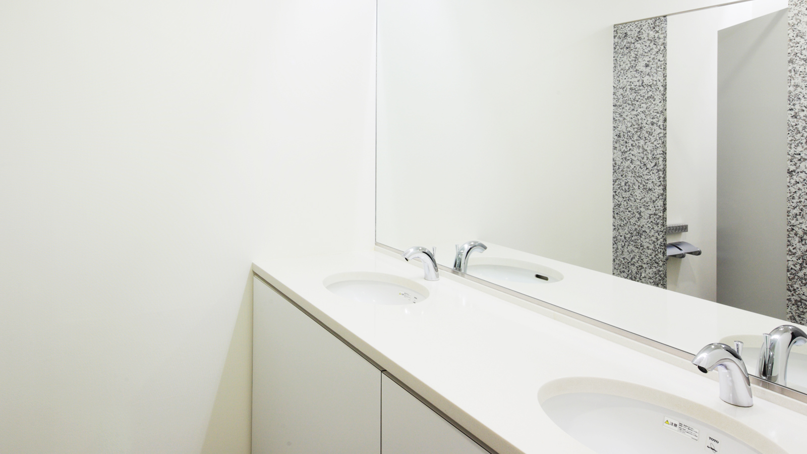 NEWS日本橋堀留 水場