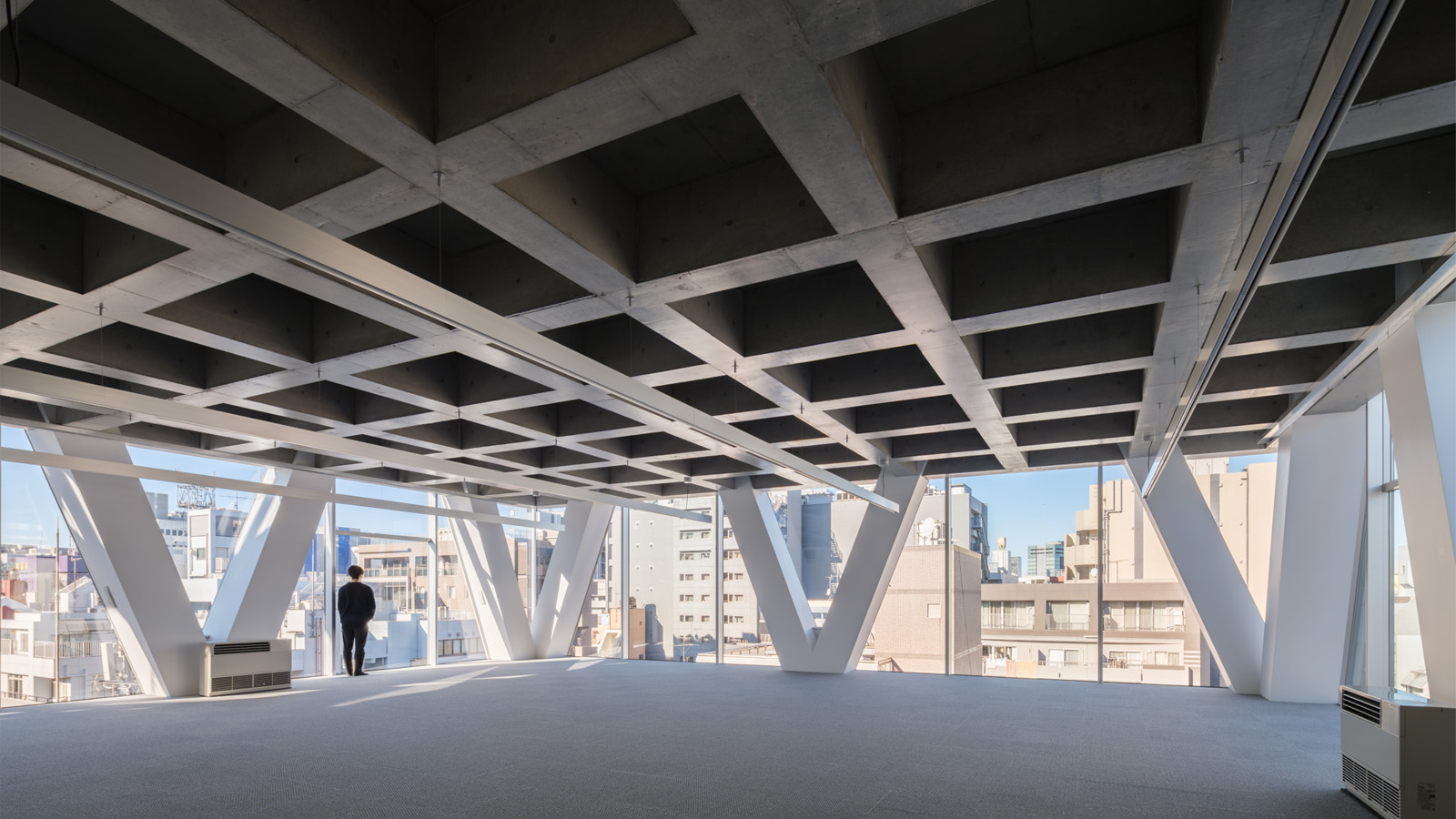 NEWS X御徒町 オフィス