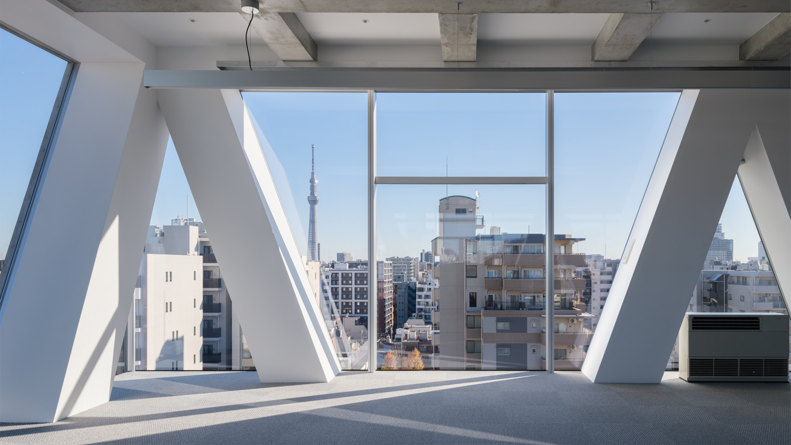 NEWS X御徒町 オフィス