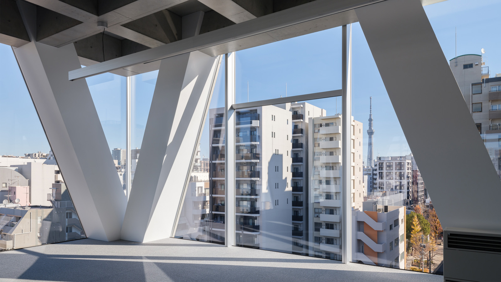 NEWS X御徒町 オフィス