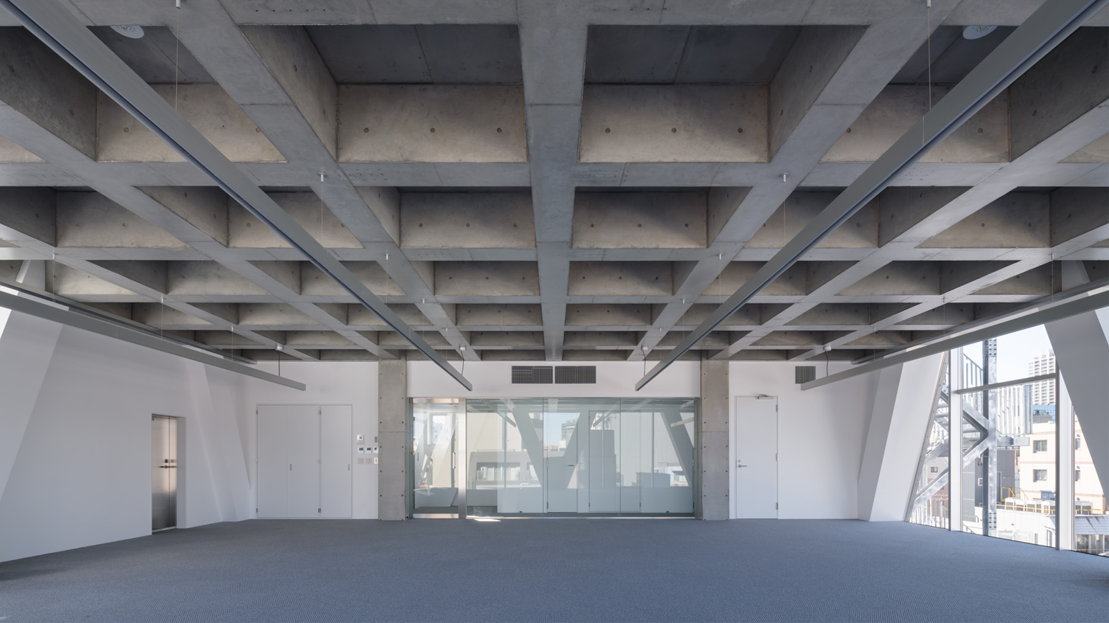 NEWS X御徒町 オフィス